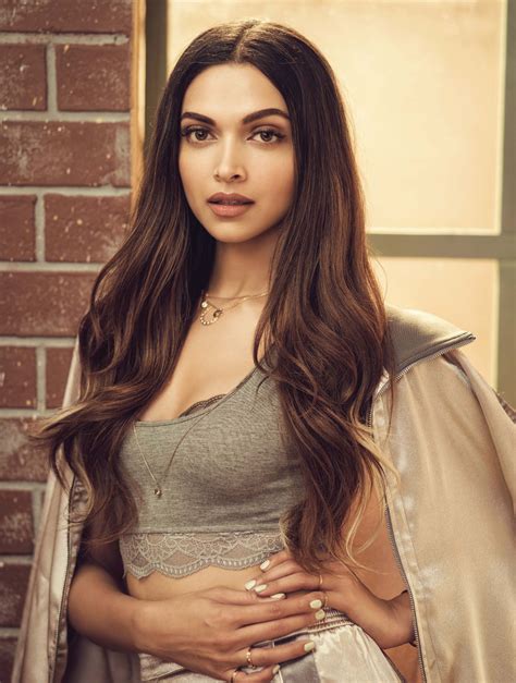 Deepika Padukone Is Fashionable And Fuckable The Fappening Leaked