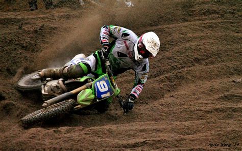 Cornering Style Moto Related Motocross Forums Message Boards Vital Mx