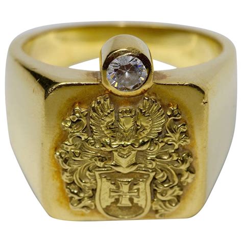 18k Solid Gold Mens Signet Ring With Diamond Solitaire Noble Coat Of
