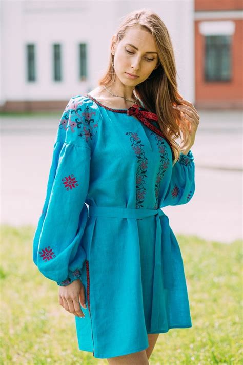 Вышиванка женская, машинная вышивка крестиком +380 (97) 63. Вышиванка женская "Пятуння" | vishivanka