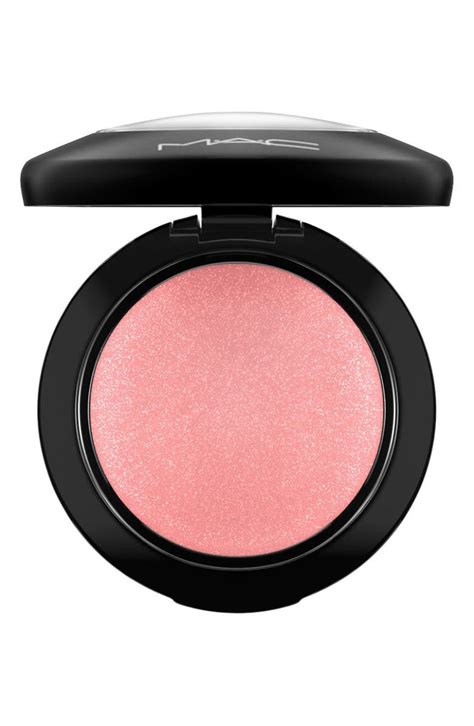 Best MAC Blushes For Medium Skin Tone To Try In