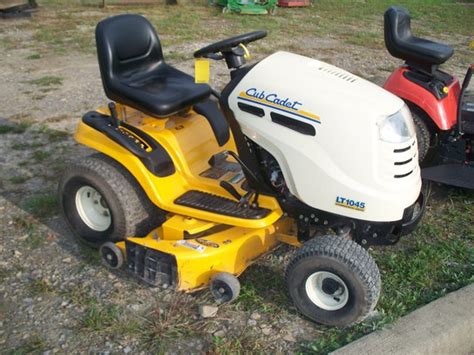 Cub Cadet Lt1045 Lawn And Garden And Commercial Mowing John Deere