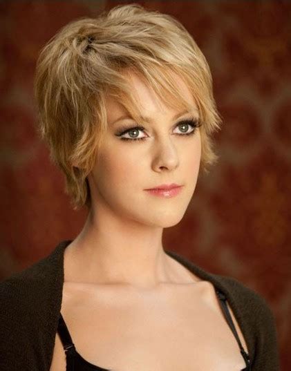 Here at the pophaircuts.com office, we're here to tell you that this couldn't be more wrong! 25 Short Hairstyles for Fine Hair To Try This Year - The ...