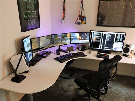 Battlestation V3 Games In 2019 Gaming Desk Setup Gaming Desk