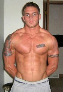 Shirtless Male Muscular Beefcake Tattooed Muscle Jock Hunk Chips Photo Sexiz Pix