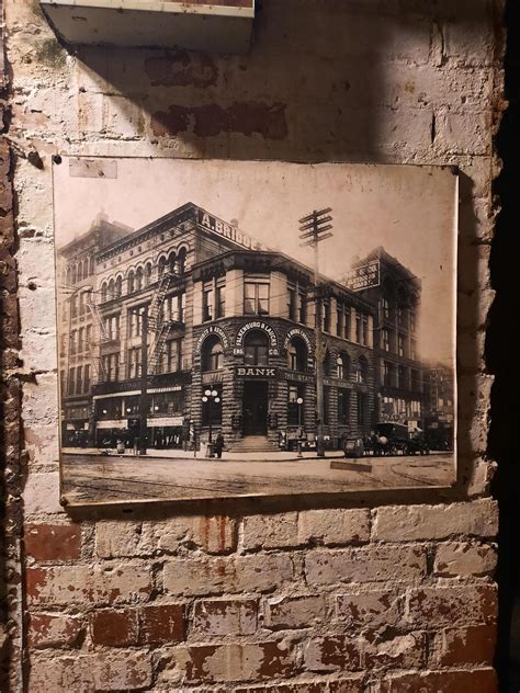 Seattle Underground Tour definitely worth a visit. Went a few days ago