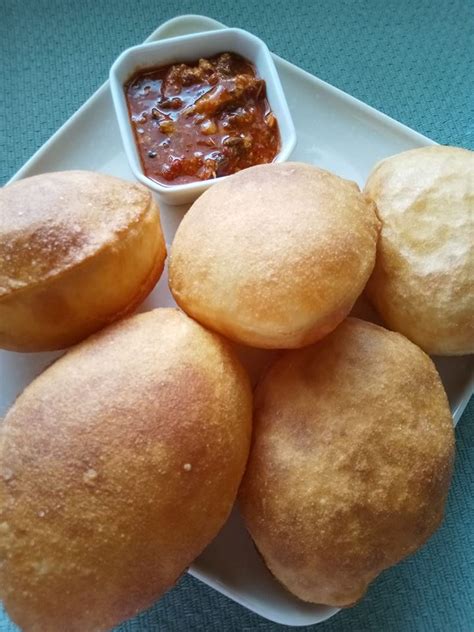 Nah kalau kamu ingin bernostalgia dengan roti goreng tanpa isi rasa wijen, yuk buat sendiri dengan resep berikut ini. Food, Lifestyle, Education, Parenting, DIY | CaraResepi