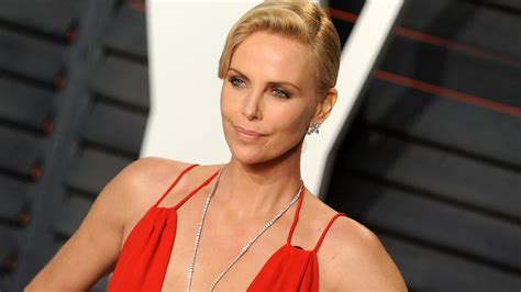 Charlize Theron Wallpapers For Computer Wallpics Net