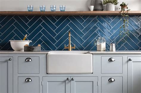 These porcelain wall and floor tiles are suitable for your kitchen or bathroom to bring an element of movement and style to a space. Kitchen wall tiles: Ideas for every style and budget ...