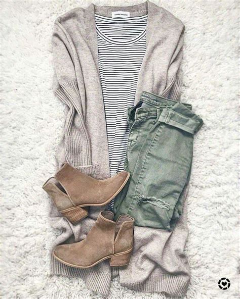 Pin By Pam Johnston On Clothing Fashion Clothes Fall Outfits