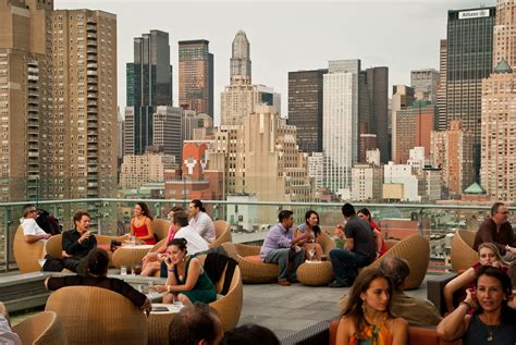 Heli lounge bar, level 34, menara kh, jalan sultan ismail, 50250. New York's Rooftop Lounges | HuffPost