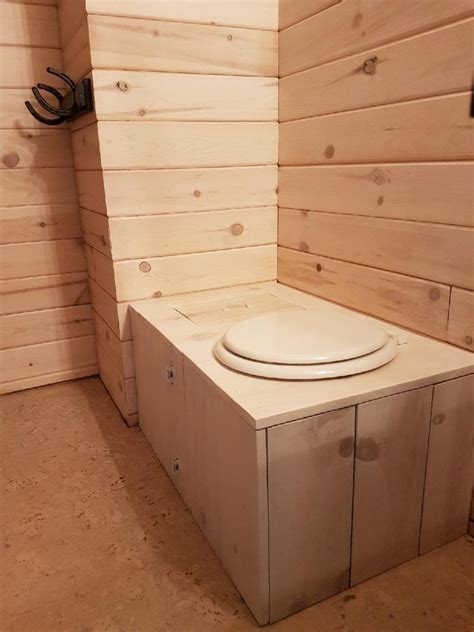 RUSTIC FARMHOUSE OFF GRID BATHROOM with a NO-WATER TOILET. | Living The