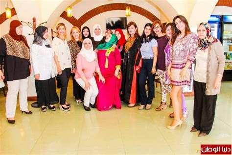 باميلا الكيك نيكولا معوض (نيقولا معوض) نهلة عقل داوود جوليان فرحات نغم أبو شديد إلياس الزايك. بالصور ..المرأة الفلسطينية في رومانيا تكرم سفيرة المرأة ...