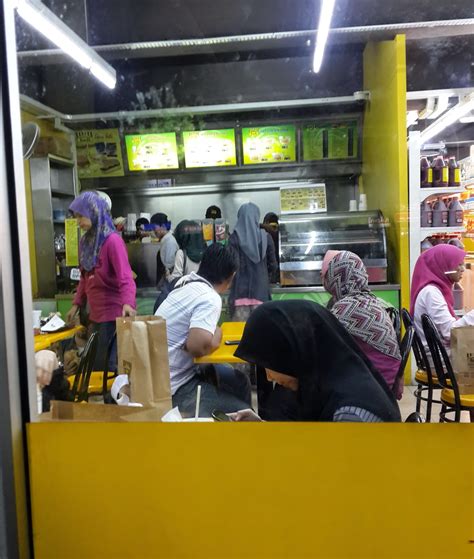 Ramly halal mart sdn bhd. Blog Ibu Siti: Ramly Halal Mart