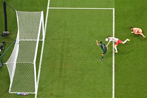 Lewandowski Scores First Goal In World Cup