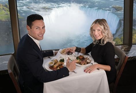 Skylon Tower Revolving Dining Room Restaurant Niagara Falls Restaurants