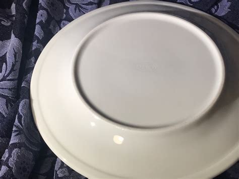 Apilco white porcelain plate, made in France: 90 ppm Lead - safe by all