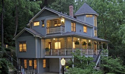 Our Eureka Springs Bed and Breakfast is the Perfect Fall Getaway