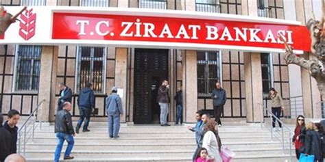 Türkiye'de yaşayan milyonlarca vatandaşın gözü kulağı bu haberde. Ziraat Bankası kredi ödemeleri ertelendi mi son dakika ...