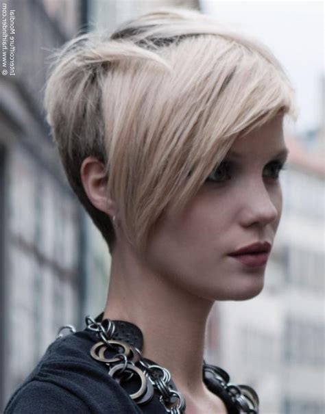 However, the style isn't as simple as cutting your hair shorter in the front than it is in the back. 15 Inspirations Long Front Short Back Hairstyles