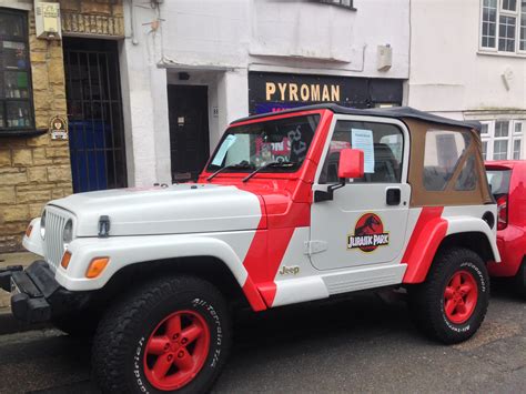 Do you like this video? Brighton and Hove News » Dinosaur stolen from Brighton man ...