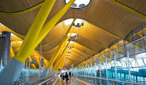 La Terminal 4 De Barajas Es Una De Las 25 Mejores Obras Del Siglo Xxi