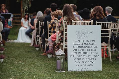 How To Ensure Yours Guests Enjoy The Moment And Are Not Hiding Behind A