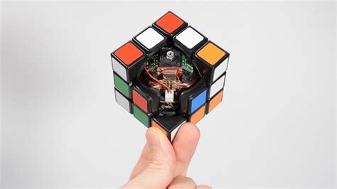 Ever Struggle With A Rubiks Cube This One Will Solve Itself