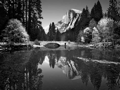 Je suis très heureux de vous retrouver pour cette nouvelle vidéo dans laquelle, je vais vous montrer comment je réalise de très belles photos noir et blanc. Fonds d ecran Noir et blanc divers