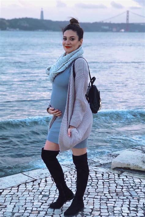 Stay on trend with the latest spring fashion! Pin on Spring Maternity Clothes