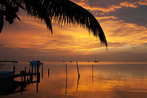 Breathtaking Sunsets Belize Sailing Vacations