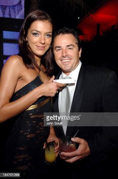 Adrianne Curry And Christopher Knight During Lipfusion Lip Plumping Photo Dactualité Getty
