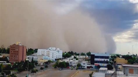 Huge Dust Cloud Engulfs Argentine City - ViralTab