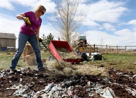 To create a bag garden, layer the desired garden area with cardboard sheets or newspapers. Building a garden 1 layer at a time: Woman teaches classes ...