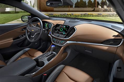 2016 Chevrolet Volt Interior Brown Motor Trend En Español
