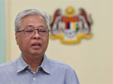 Hantaran menteri pertahanan ismail sabri yaakob di media sosial tentang pintu depan mengundang seribu tanda tanya.menteri kanan (keselamatan) itu turut melampirkan sebuah gambarnya menteri kanan (keselamatan) itu turut melampirkan sebuah gambarnya sedang menutup pintu pejabatnya. 106 kilang diarah tutup