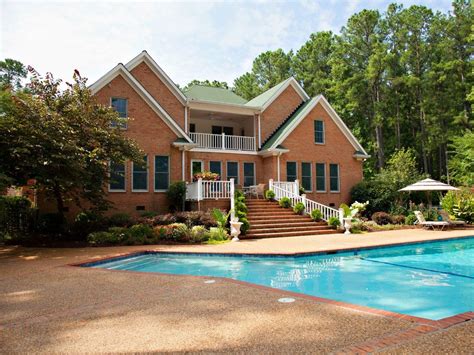 Discover the appling median home price, income, schools, and more. PRIVATE LUXURY HOME IN AUGUSTA, GA W/SWIMMING POOL - Appling