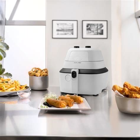 Delonghi Dual Zone Deep Fryer With Stainless Steel Exterior