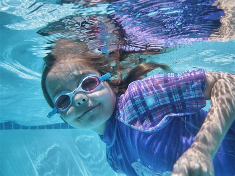 How much chlorine should you add to your swimming pool? What Is The Best Liquid Chlorine For Pools? ~ Everything ...