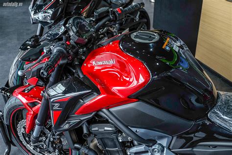 2018 Kawasaki Z900 Abs Special Edition Candy Persimmon Red3