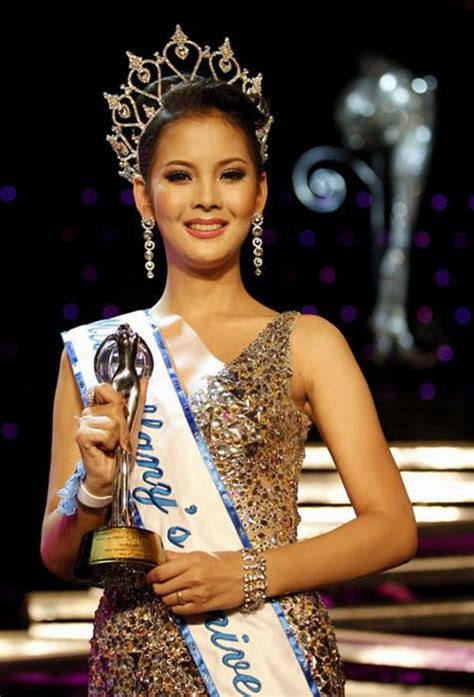 ภาพสาวงาม ประเภท 2 เวที Miss Tiffany Universe 2000 2010