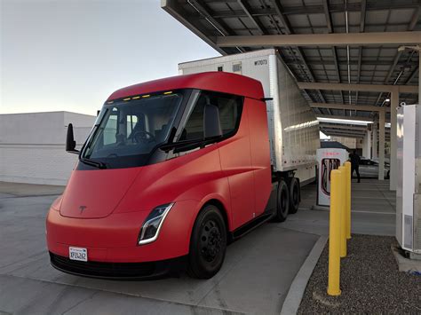 We Present To You The Red Tesla Semi Truck Hd Photos