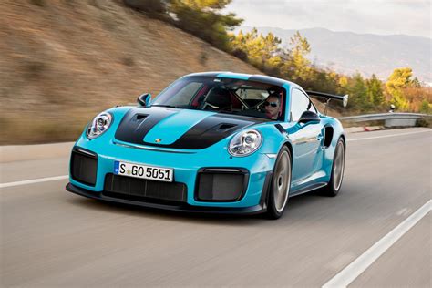 Why Are So Many People Selling Their Porsche 911 Gt2 Rs Carbuzz