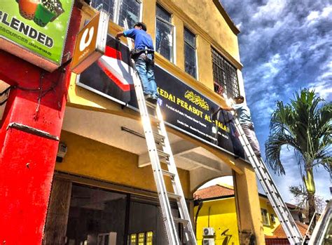 Harga Papan Tanda Kedai Berlampu