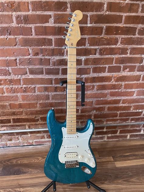 Fender American Deluxe Stratocaster Limited Edition Hss Transparent Teal