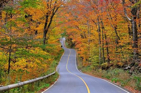 The 10 Best Scenic Drives In Massachusetts