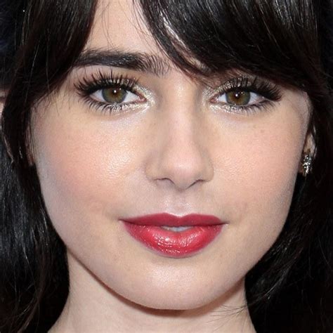 Lily Collins Makeup Silver Eyeshadow And Red Lipstick Steal Her Style