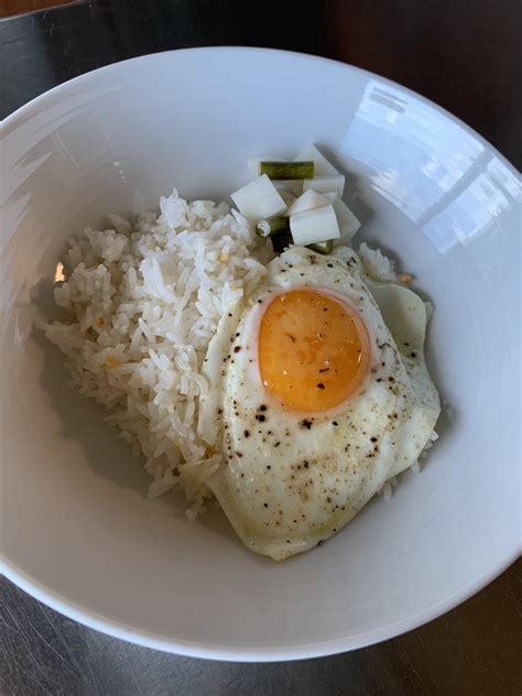 Simple Silog Recipe Garlic Rice And The Fried Egg Foodicles