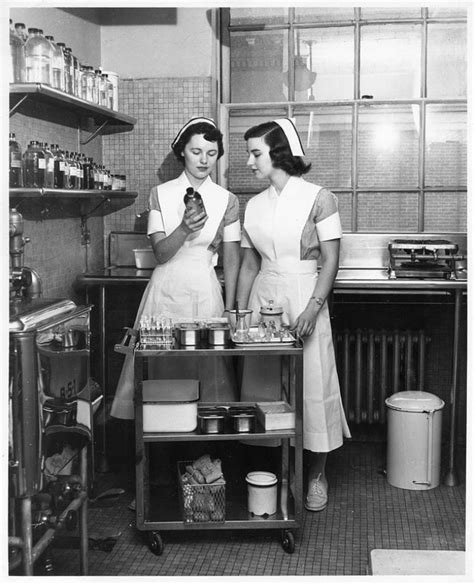 1940s Nurses Nurse Aesthetic History Of Nursing Vintage Nurse