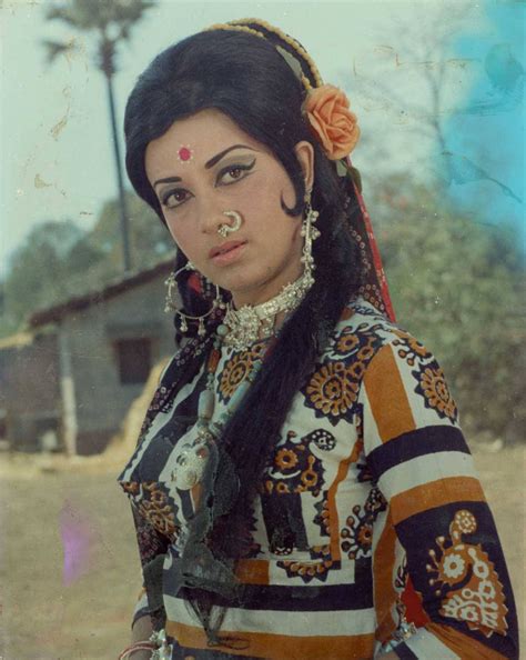 Retro Bollywood Beautiful Bollywood Actress Retro Bollywood Vintage Bollywood